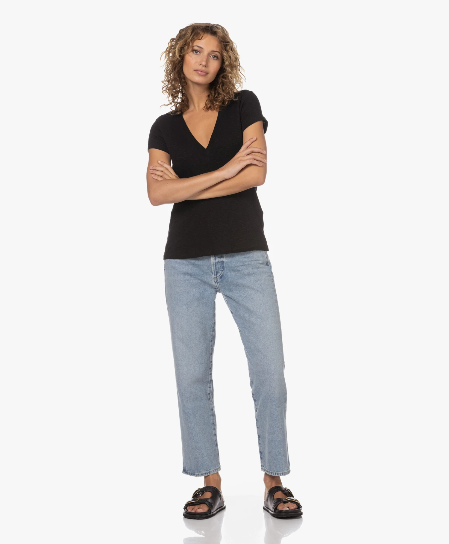 Iro Uzuma Rib Katoenen V-Hals T-Shirt - Zwart 10 Iro Uzuma Rib Katoenen V-Hals T-Shirt - Zwart - Afbeelding 10