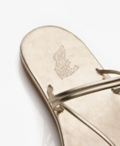 Ancient Greek E Leren Teensandalen - Platinum -Mode Kleding 64ca9d47 491a 43b3 ab15 61db6864e9af 182