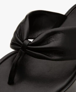 Filippa K Lamsleren Flatform Flip Flop Slippers - Zwart -Mode Kleding 682b60a0 3e55 483d 8bbc 02bf35d8c2c2 02