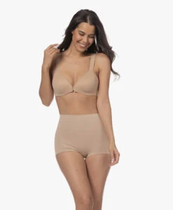 Spanx® Ecocare Everyday Shaping Boyshort - Toasted Oatmeal 20 Spanx® Ecocare Everyday Shaping Boyshort - Toasted Oatmeal -Mode Kleding 6f891aba d664 4de0 83d8 67199f00c9ed 144