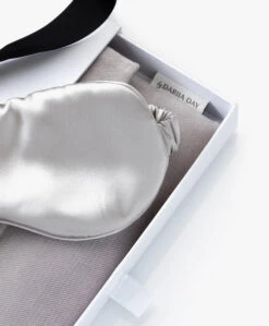 By Dariia Day Mulberry Zijden Slaapmasker - Zilvergrijs -Mode Kleding 71da5d8d d042 4449 a23d cc5f30876317
