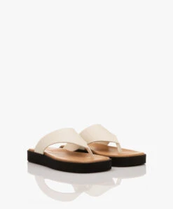 By Malene Birger Marisol Leren Slippers - Vanille Crème 16 By Malene Birger Marisol Leren Slippers - Vanille Crème -Mode Kleding 7b90a275 1fe7 4ae4 b02b 0b6961577557 964