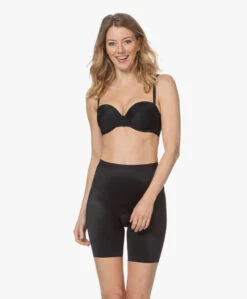 Spanx® Thinstincts 2.0 Mid-Thigh Short - Zwart 15 Spanx® Thinstincts 2.0 Mid-Thigh Short - Zwart -Mode Kleding 7bbf558c 2304 4e3f a719 19835845d7ff 58