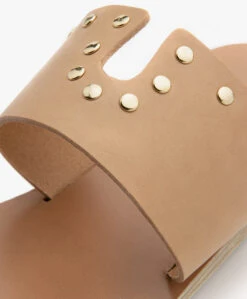 Ancient Greek Sandals Sotiria Sandalen Met Studs - Natural -Mode Kleding 823b6da1 6195 4c60 9634 ee904b40a2cb 260