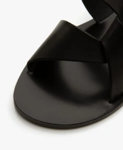 Atp Atelier Allai Leren Slippers - Zwart 16 Atp Atelier Allai Leren Slippers - Zwart -Mode Kleding 8854bd41 c906 4579 bde8 77d5c79e351d 9171