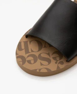 See By Chloé Essie Leren Slippers - Zwart -Mode Kleding 89209b75 a1e5 4875 84a2 a0795edd7785 01