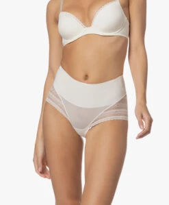 Spanx® Undie-Tectable Illusion Lace Hi-Hipster - Linen -Mode Kleding 9508b380 87ef 497f 8579 32ad3073c692 66