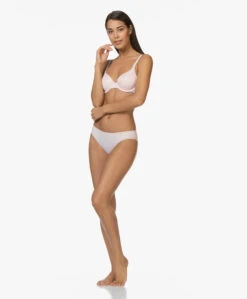 Calvin Klein Liquid Touch Slip - Nymph'S Thigh 21 Calvin Klein Liquid Touch Slip - Nymph'S Thigh -Mode Kleding Calvin Klein Bikini Nymphs Thigh 47