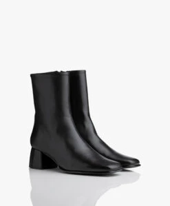Filippa K Eileen Leren Laarzen - Zwart 13 Filippa K Eileen Leren Laarzen - Zwart -Mode Kleding Filippa K Eileen Leather Boot Black 03