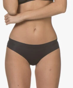 Hanro Invisible Cotton Midi Slip - Zwart 12 Hanro Invisible Cotton Midi Slip - Zwart -Mode Kleding HANRO Invisible Cotton Midi Slip Zwart 48