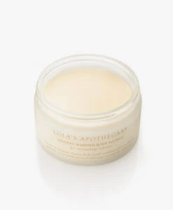 Lola'S Apothecary Monsoon Paradise Illuminating Body Soufflé 6 Lola'S Apothecary Monsoon Paradise Illuminating Body Soufflé -Mode Kleding Lolas Apothecary Monsoon Paradise Illuminating Body Souffl 05