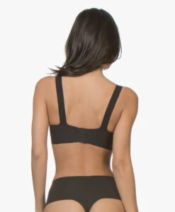 Spanx® Undie-Tectable String - Zwart -Mode Kleding SPANX Undie Tectable String Zwart 08