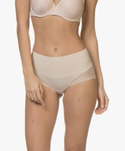 Spanx® Undie-Tectable Lace Hi-Hipster - Soft Nude 13 Spanx® Undie-Tectable Lace Hi-Hipster - Soft Nude -Mode Kleding SPANX Undie tectable Lace Hi Hipster Soft Nude 53