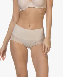 Spanx® Undie-Tectable Lace Hi-Hipster - Soft Nude 12 Spanx® Undie-Tectable Lace Hi-Hipster - Soft Nude -Mode Kleding SPANX Undie tectable Lace Hi Hipster Soft Nude 56