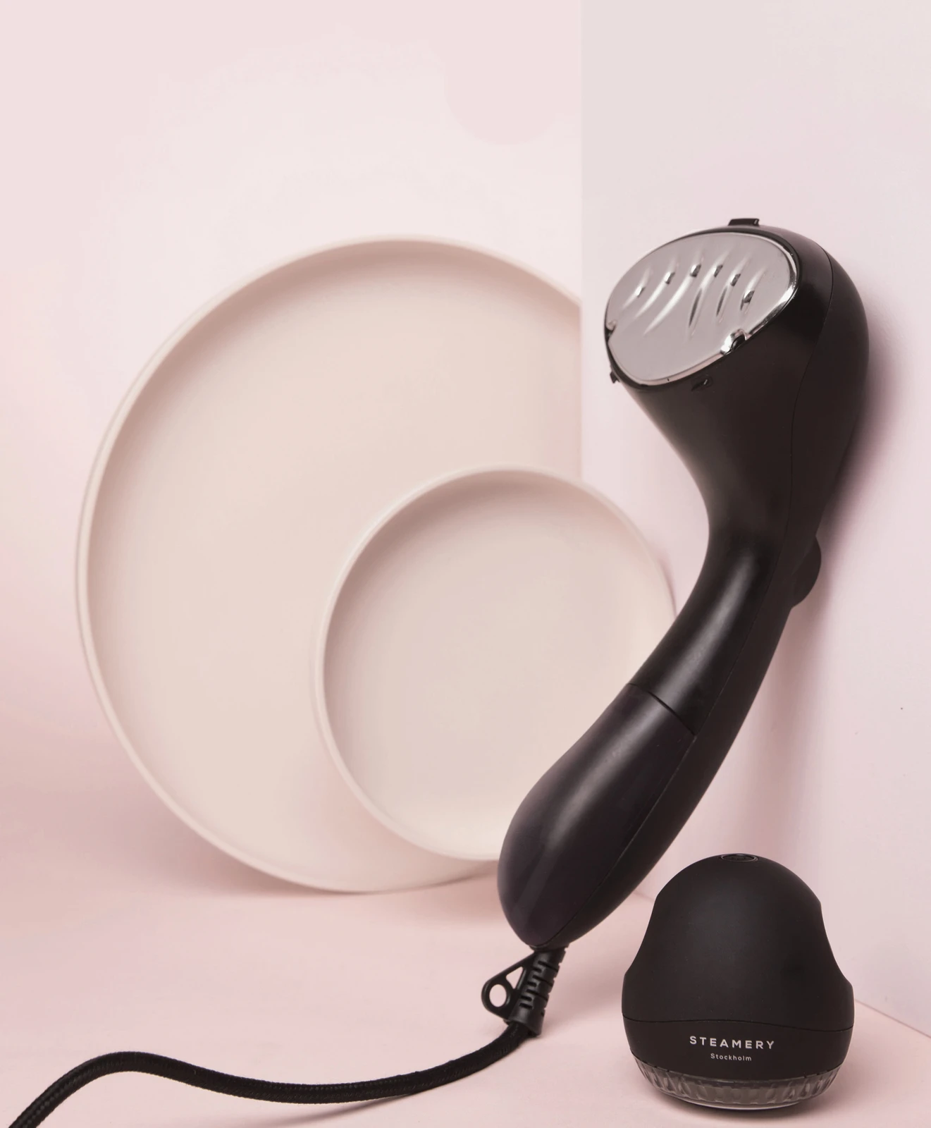 Steamery Cirrus No.2 Travel Stoomapparaat - Zwart 6 Steamery Cirrus No.2 Travel Stoomapparaat - Zwart - Afbeelding 6