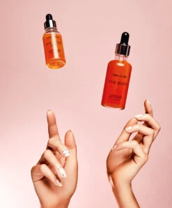 Tan-Luxe The Body Illuminating Self-Tan Drops - Medium/Dark 50Ml 6 Tan-Luxe The Body Illuminating Self-Tan Drops - Medium/Dark 50Ml -Mode Kleding Tan Luxe THE BODY MediumDark 50ml 03