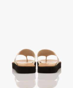 By Malene Birger Marisol Leren Slippers - Vanille Crème 19 By Malene Birger Marisol Leren Slippers - Vanille Crème -Mode Kleding aa853d98 3c2e 452c 9e74 04054adb556b 963