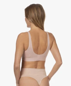 Wolford Light Shaping Naadloze High-Rise String - Clay 16 Wolford Light Shaping Naadloze High-Rise String - Clay -Mode Kleding aab307f0 1f1a 4770 9343 eb3ac8127f4c 65