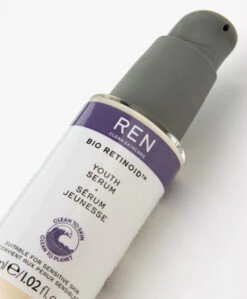 Ren Clean Skincare Bio Retinoid Youth Serum - 30Ml -Mode Kleding ad72224d 4a8c 43f8 a4b7 363e29060114 01
