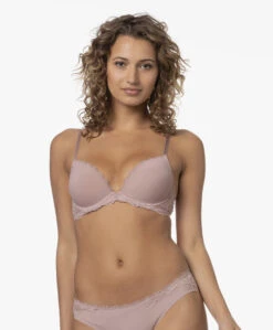 Calvin Klein Seductive Comfort Demi Lift Bh - Woodrose 24 Calvin Klein Seductive Comfort Demi Lift Bh - Woodrose -Mode Kleding bc4f5cbd 9608 41b6 8cdd b7e6f971590e 85