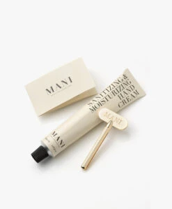 Mani Sanitizing & Moisturizing Handcrème Tube - 50 Ml 8 Mani Sanitizing & Moisturizing Handcrème Tube - 50 Ml -Mode Kleding bc5f1885 6e94 4866 9629 a35556716f24 03