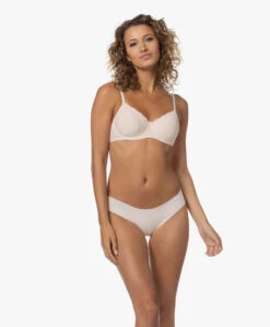 Hanro Invisible Cotton Brazilian Slip - Powder 15 Hanro Invisible Cotton Brazilian Slip - Powder -Mode Kleding bde92ec0 5d99 46b8 a748 23abbde1ca51 458