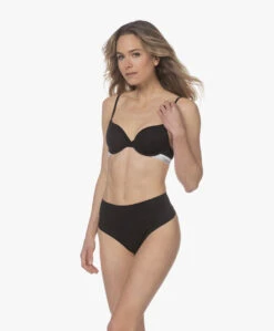 Spanx® Cotton Control Light Shaping String - Zwart 15 Spanx® Cotton Control Light Shaping String - Zwart -Mode Kleding c24fcedd 4701 45f4 a00b 72d2e2e0b9c1 72