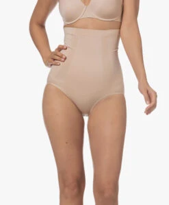 Spanx® Oncore High-Wasted Slip - Soft Nude 23 Spanx® Oncore High-Wasted Slip - Soft Nude -Mode Kleding c602e9fd a6bc 4235 be30 a57918cecede 105