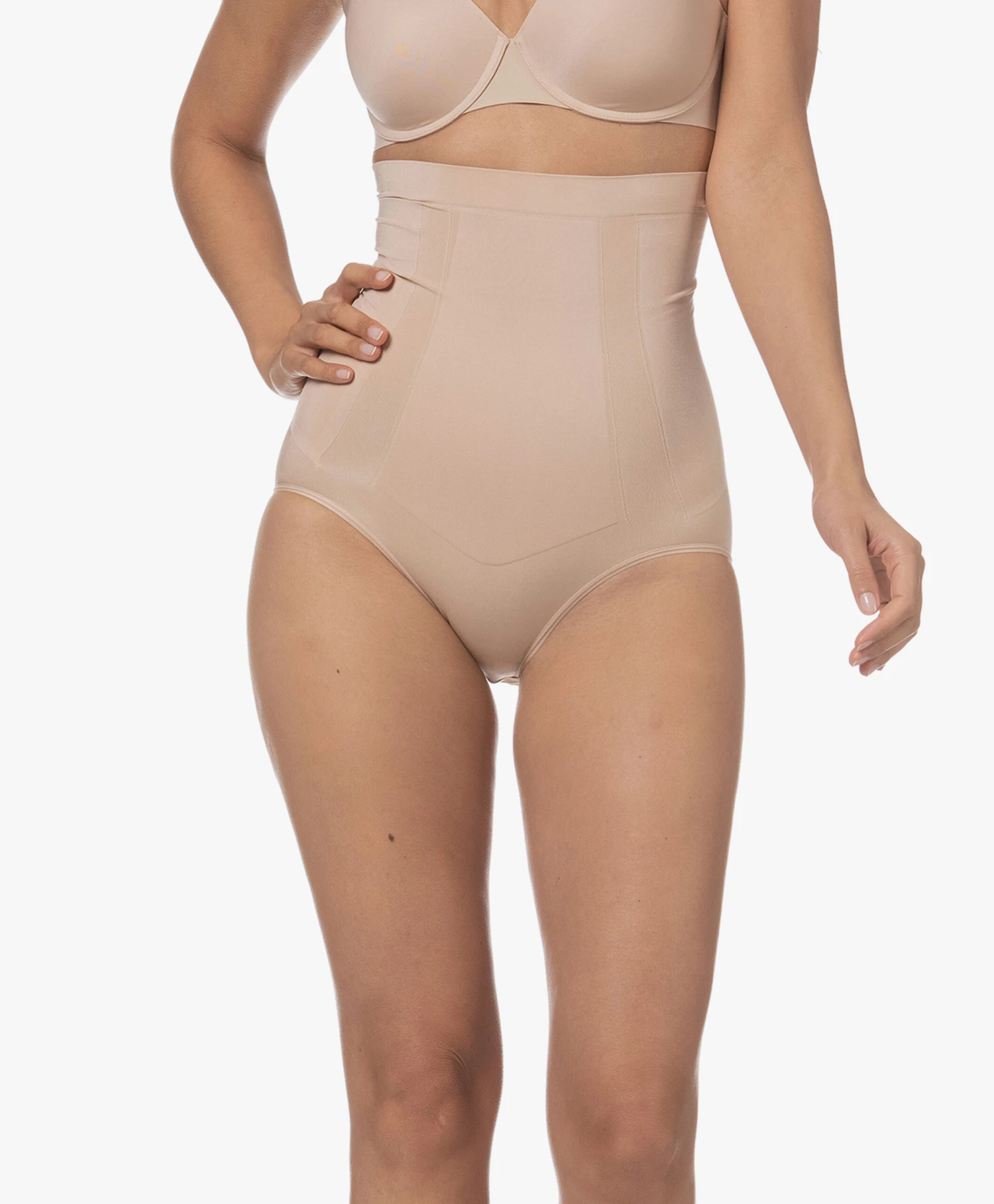 Spanx® Oncore High-Wasted Slip - Soft Nude 11 Spanx® Oncore High-Wasted Slip - Soft Nude - Afbeelding 11