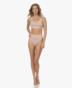 Wolford Light Shaping Naadloze High-Rise String - Clay 18 Wolford Light Shaping Naadloze High-Rise String - Clay -Mode Kleding c7da1b78 26c8 4b2b 8403 a5a70b403860 54
