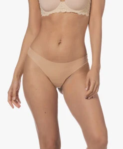 Hanro Invisible Cotton String - Beige 19 Hanro Invisible Cotton String - Beige -Mode Kleding d2cabdd5 cba8 490d b0c0 0eb55a498e97 174