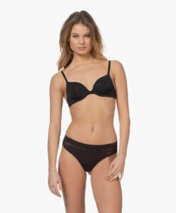 Calvin Klein Microfiber En Kanten String - Zwart 18 Calvin Klein Microfiber En Kanten String - Zwart -Mode Kleding d3a7fa3f 50a3 4365 aa29 028cdaf9914c 96