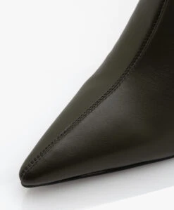 Alias Mae Boston Hoge Leren Laarzen Met Naaldhak - Olijf -Mode Kleding dea65df4 2aac 4eae 945a 81dba994bb9b 02