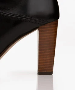 Vanessa Bruno Hoge Leren Laarzen - Zwart 19 Vanessa Bruno Hoge Leren Laarzen - Zwart -Mode Kleding e3378364 5a9f 4be3 b7a0 281c7b836fd6 03