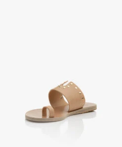 Ancient Greek Sandals Sotiria Sandalen Met Studs - Natural -Mode Kleding efeffa3d 6ab3 44ad aa0f ae7784c90955 262