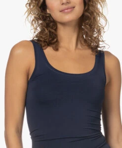 Hanro Touch Feeling Tanktop - Deep Navy -Mode Kleding f18a87b5 234a 4db6 9a9a 5682b705796b 339