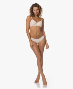 Hanro Invisible Cotton Brazilian Slip - Powder 18 Hanro Invisible Cotton Brazilian Slip - Powder -Mode Kleding f7cfa190 389b 440e a145 06d3238fd70b 462